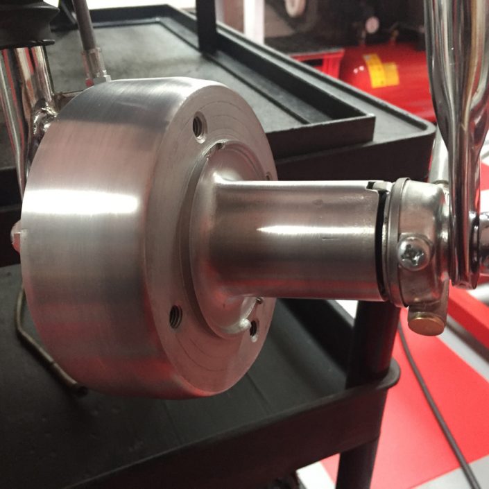 17 restoring the wheel hubs onthe lathe4434