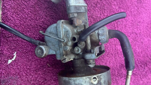 #hondaz50a #z50r #z50j1 #z50j #st70dax tidy up on this little z50a carb 😁